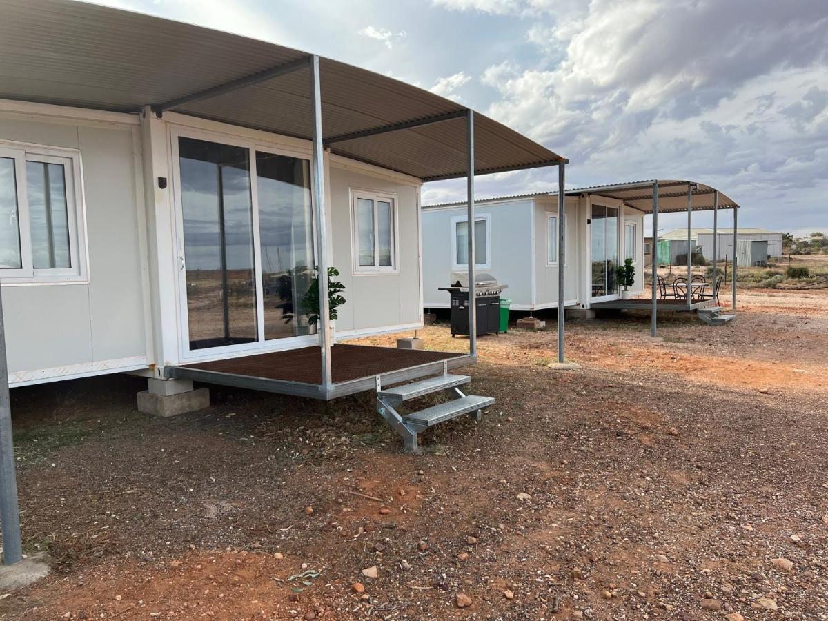 White Cliffs Self Contained Cabin Accommodation Dış mekan fotoğraf