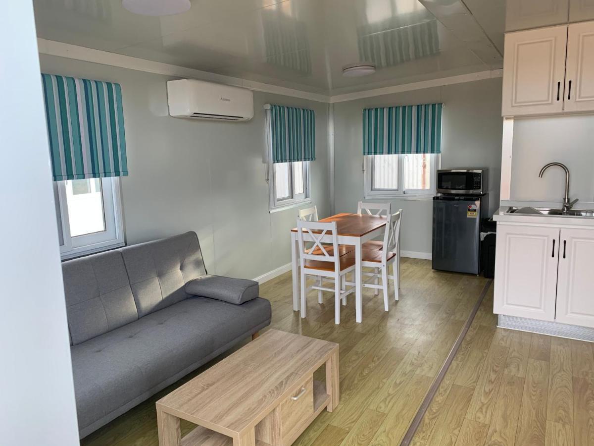 White Cliffs Self Contained Cabin Accommodation Dış mekan fotoğraf